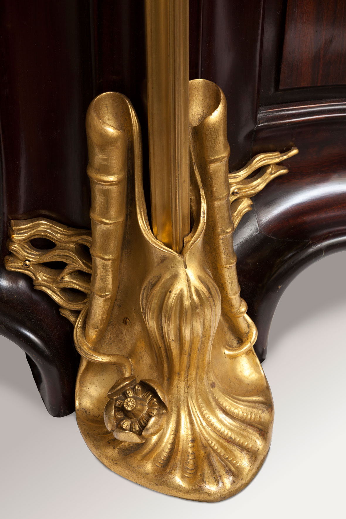 Majorelle 'Aux Nenuphars' Corner Cabinet